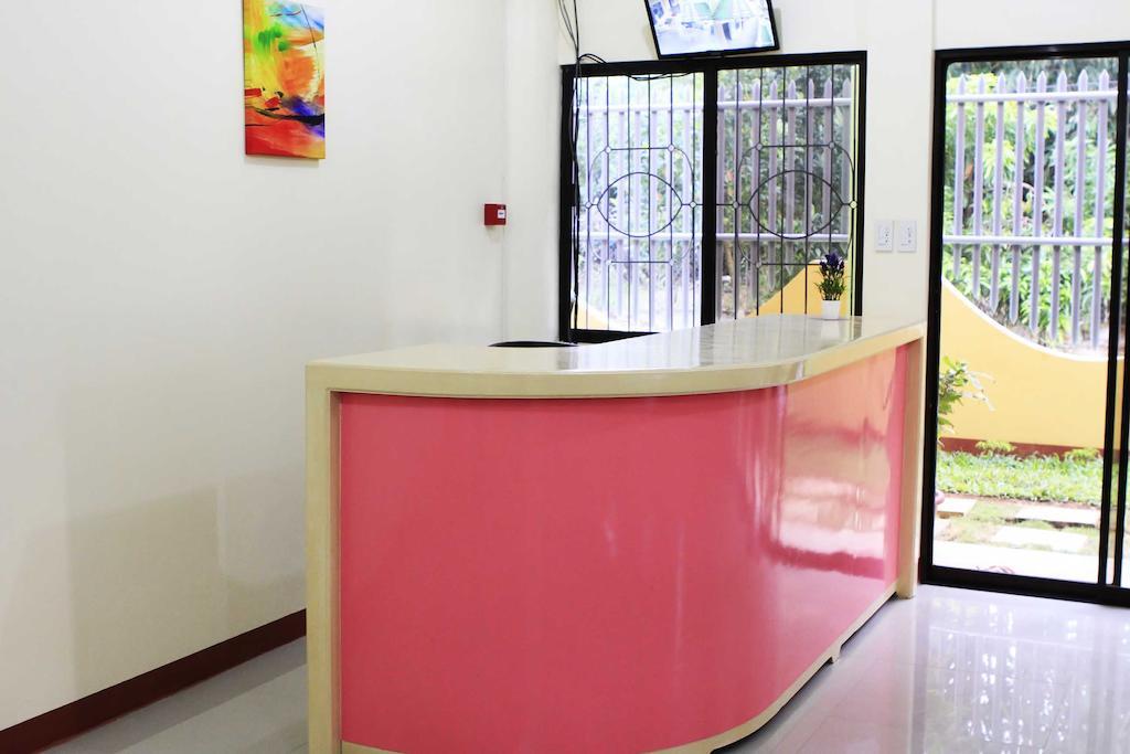Amerson Pension Place Puerto Princesa Buitenkant foto