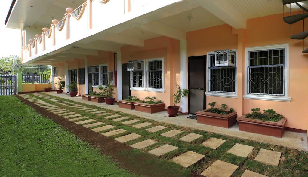 Amerson Pension Place Puerto Princesa Buitenkant foto