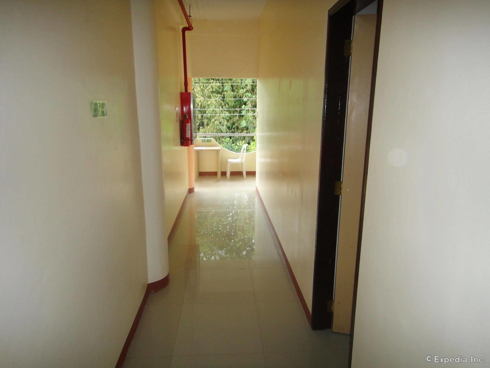 Amerson Pension Place Puerto Princesa Buitenkant foto